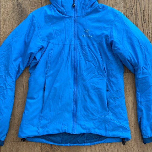 Arc'teryx Atom AR Hoody Jacket - Picture 3 of 12